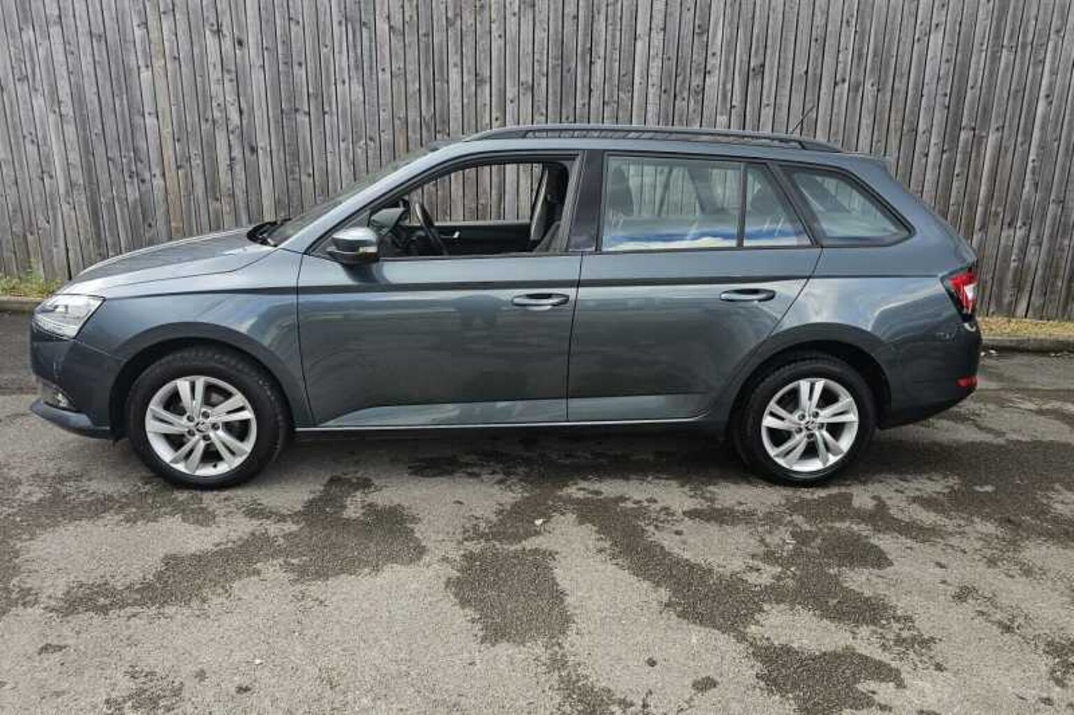 SKODA Fabia 1.0 TSI (95ps) SE Drive 5-Dr Estate