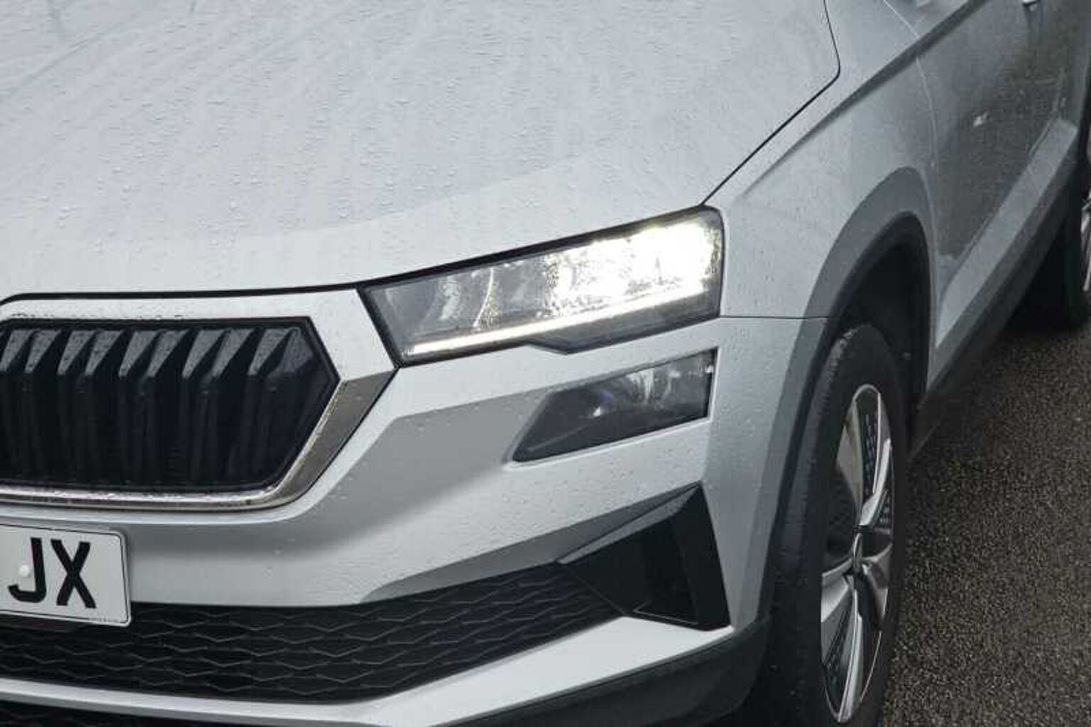 SKODA Karoq SUV 1.0 TSI (110ps) SE Drive